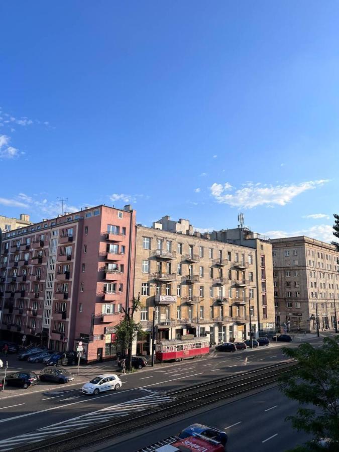 Apartment Solidarnosci, Metro, Wi-Fi, Tv, Youtube - By Hik Apartments Warsaw Luaran gambar